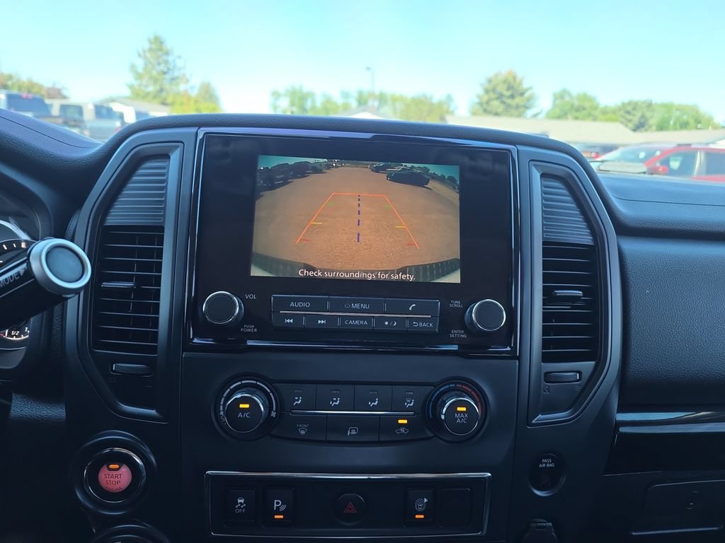 Used 2023 Nissan Titan SV AWD/4WD image 16