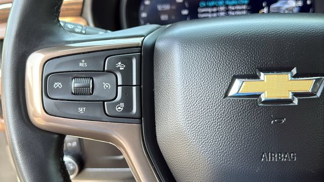 Used 2024 Chevrolet Tahoe High Country AWD/4WD image 12