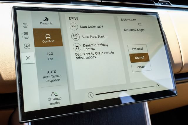 New 2026 Land Rover Range Rover SE AWD/4WD image 37