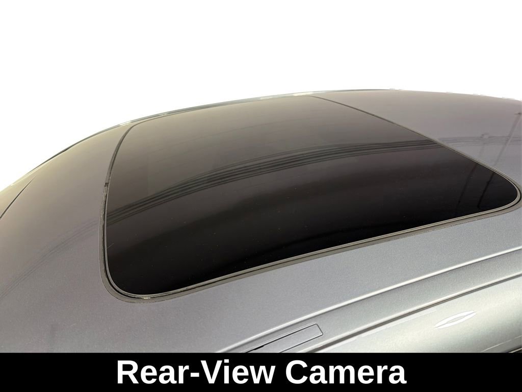 Used 2019 BMW 540i xDrive w/ Premium Package image 13