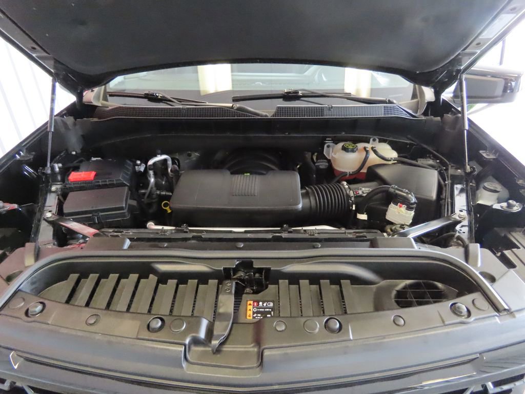 Used 2023 Chevrolet Silverado 1500 RST w/ Convenience Package II image 28