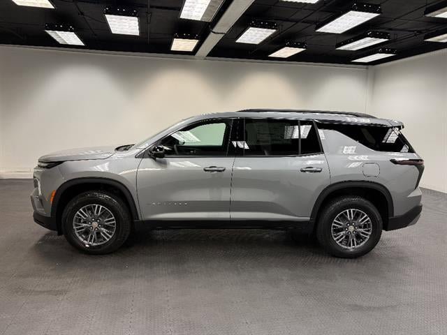 New 2026 Chevrolet Traverse LT w/ LPO, Floor Liner Package FWD image 2