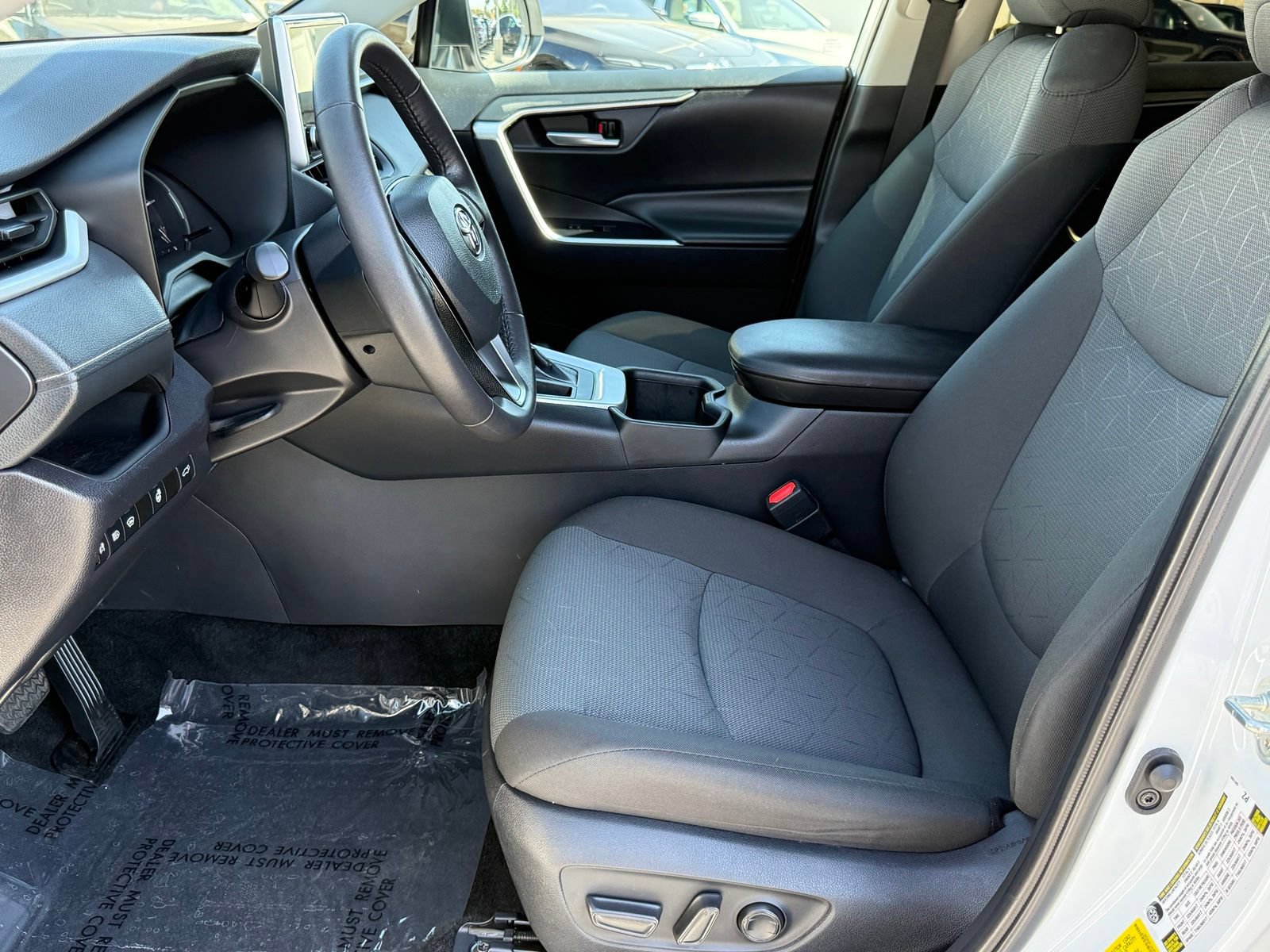 Used 2024 Toyota RAV4 XLE w/ Convenience Package FWD image 21