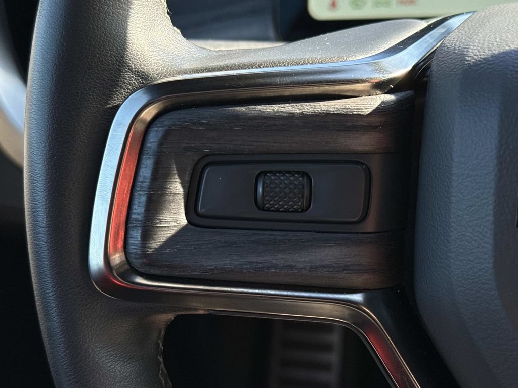 Used 2023 Rivian R1S Launch Edition AWD/4WD image 22