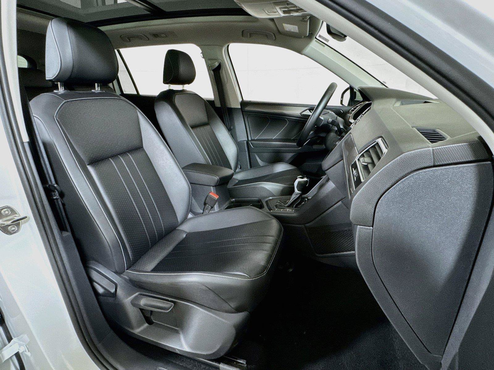Used 2024 Volkswagen Tiguan SE FWD image 28