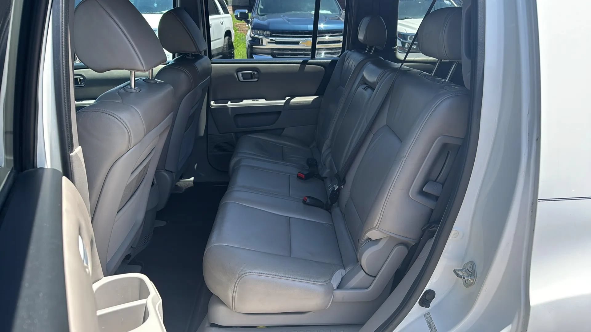 Used 2011 Honda Pilot EX-L image 6