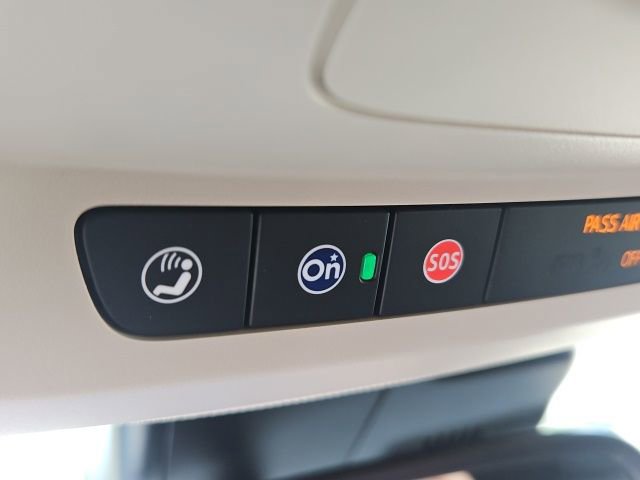 Used 2023 Buick Envision Preferred image 31