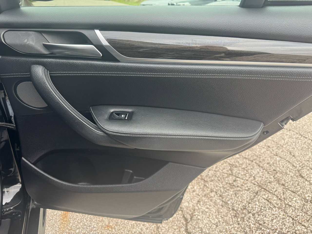 Used 2017 BMW X4 M40i image 25