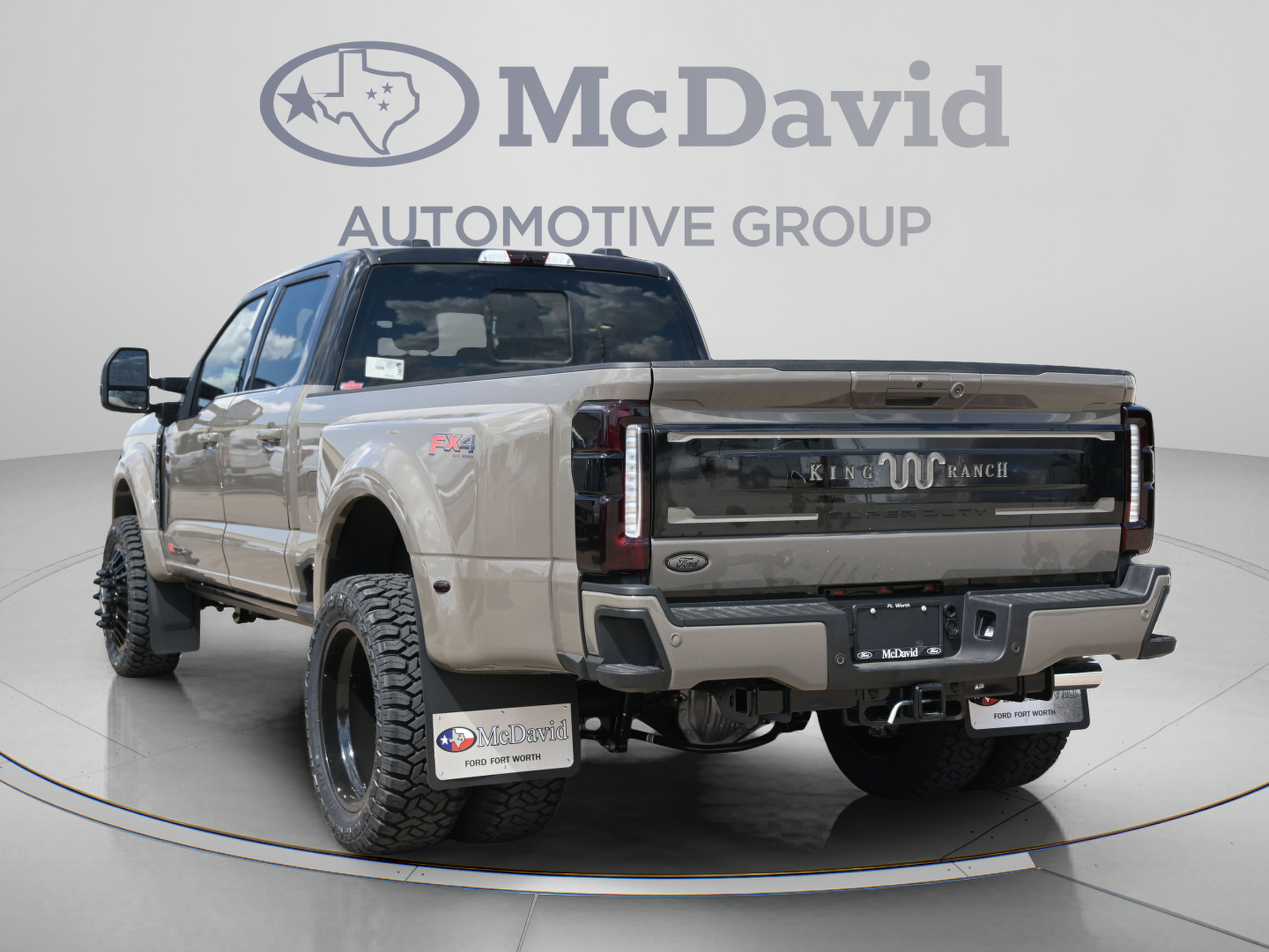 New 2026 Ford F450 King Ranch w/ Chrome Package AWD/4WD image 8