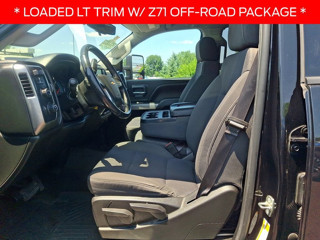 Used 2018 Chevrolet Silverado 2500 LT w/ Midnight Edition AWD/4WD image 12