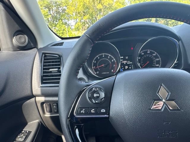 Used 2026 Mitsubishi Outlander Sport AWD image 12