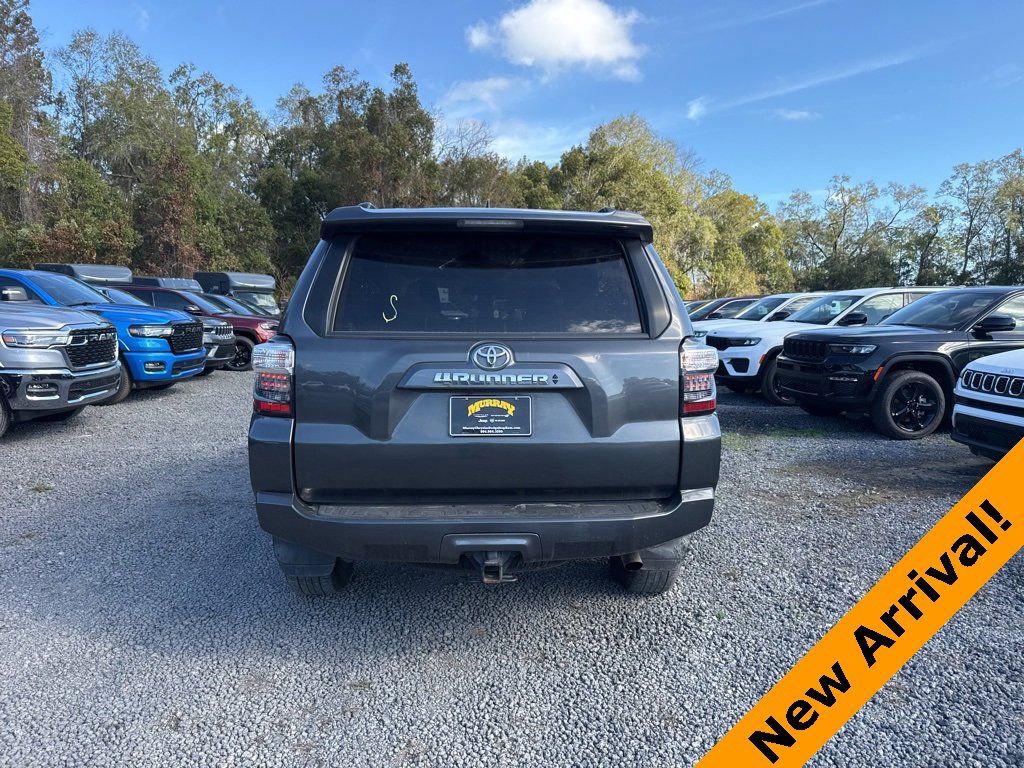 Used 2023 Toyota 4Runner SR5 Premium image 4