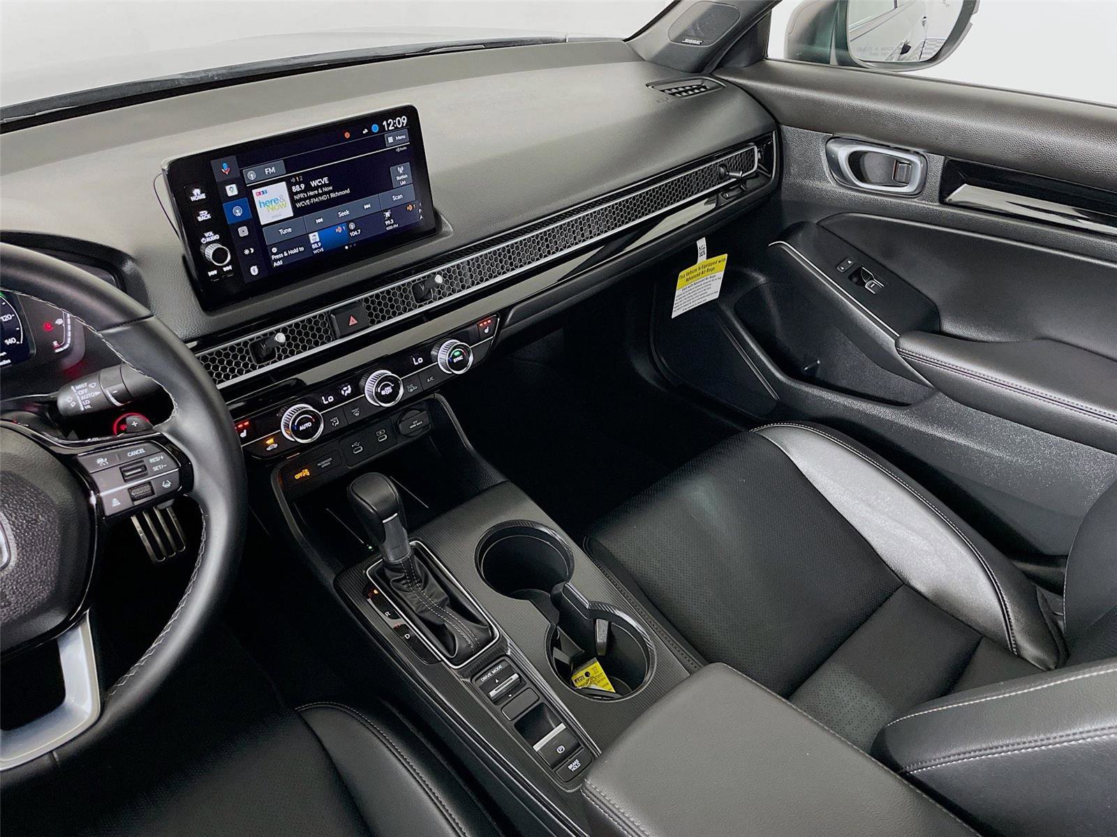 Used 2025 Honda Civic Sport Touring image 29