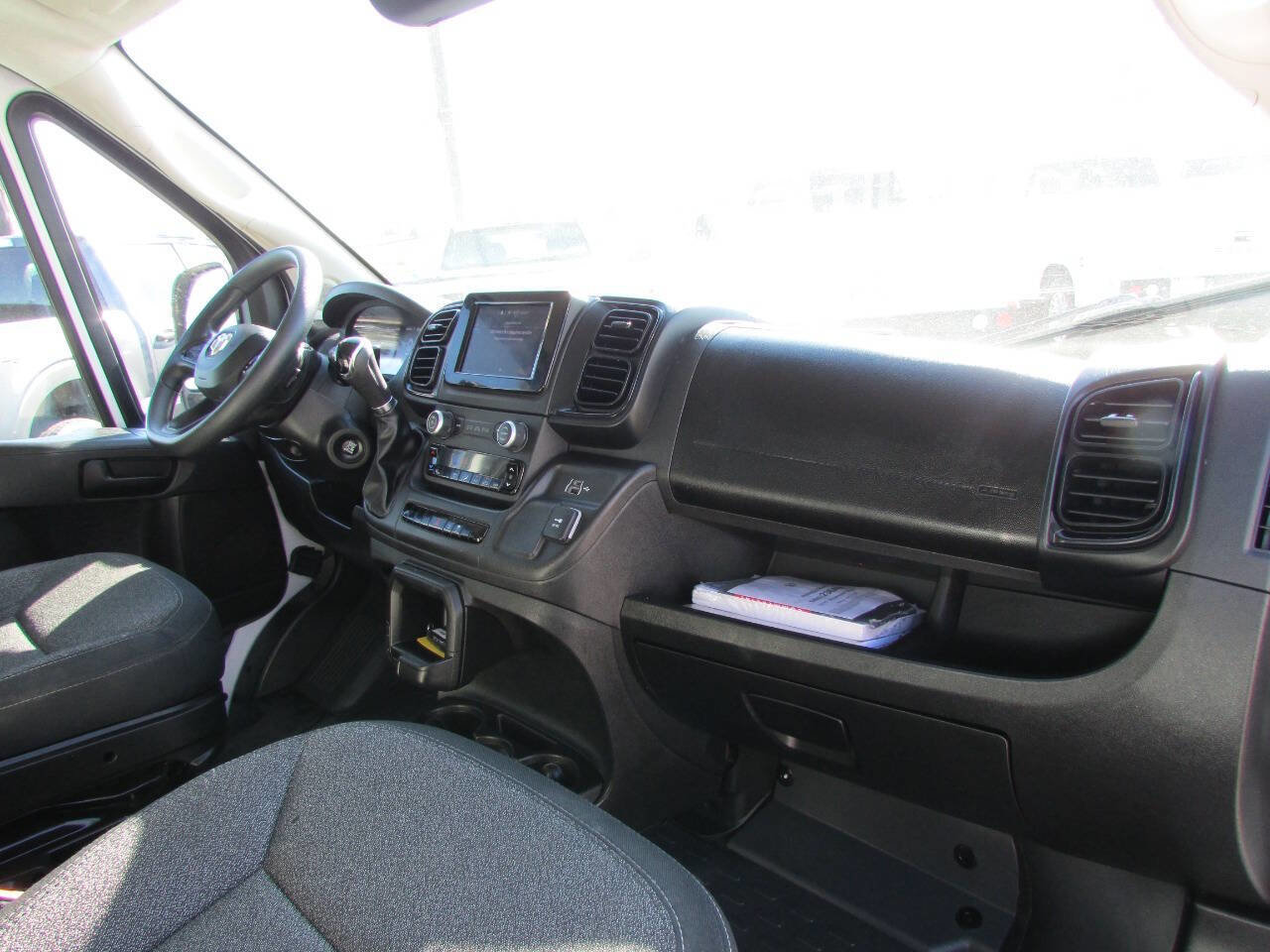 Used 2023 RAM ProMaster 2500 image 15