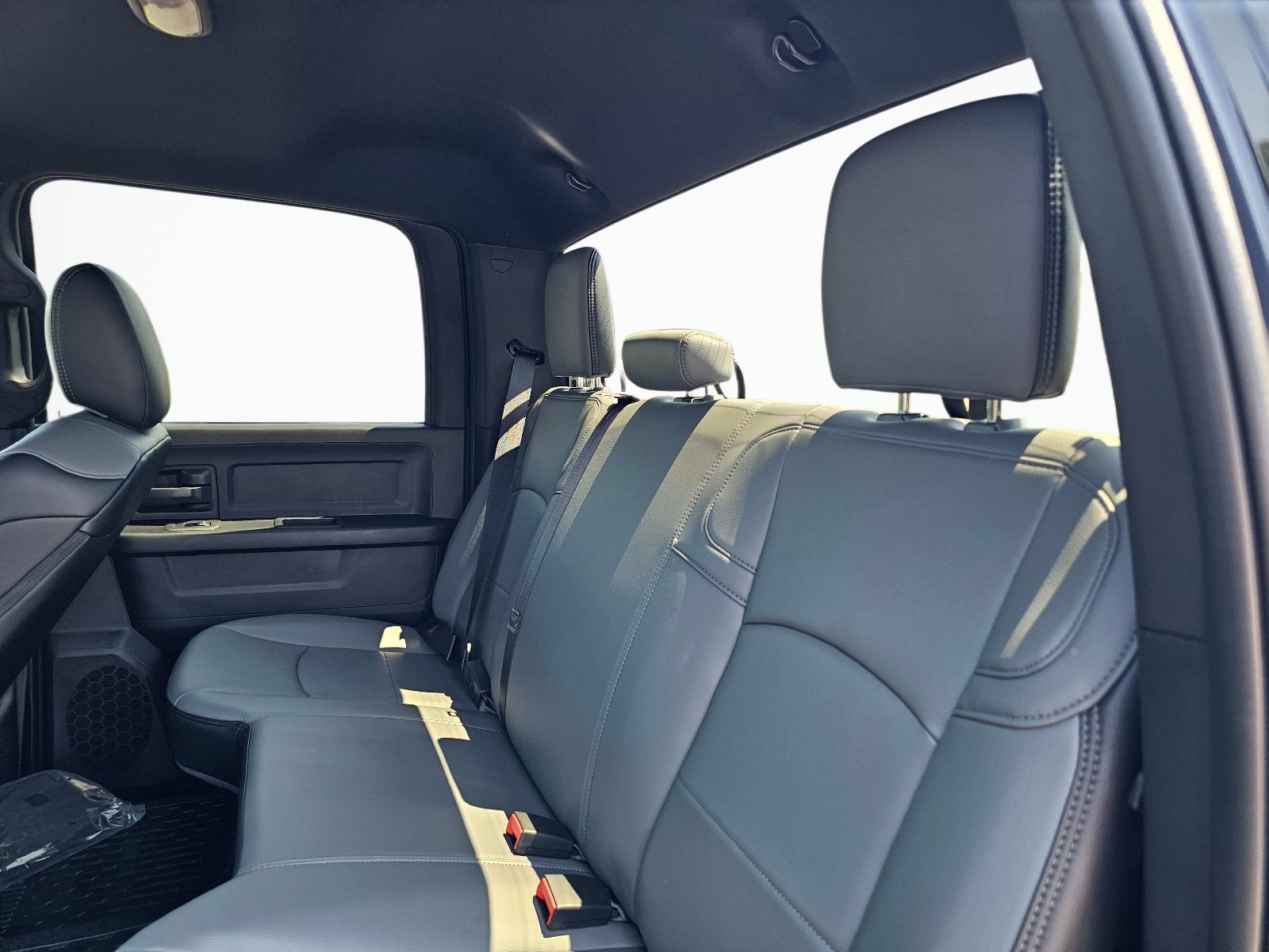 New 2027 RAM 4500 Tradesman w/ Chrome Appearance Group AWD/4WD image 33