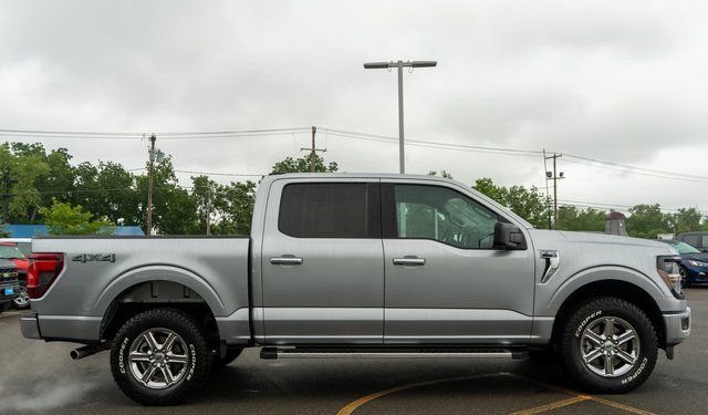 Used 2025 Ford F150 XLT w/ Equipment Group 301A Standard AWD/4WD image 5