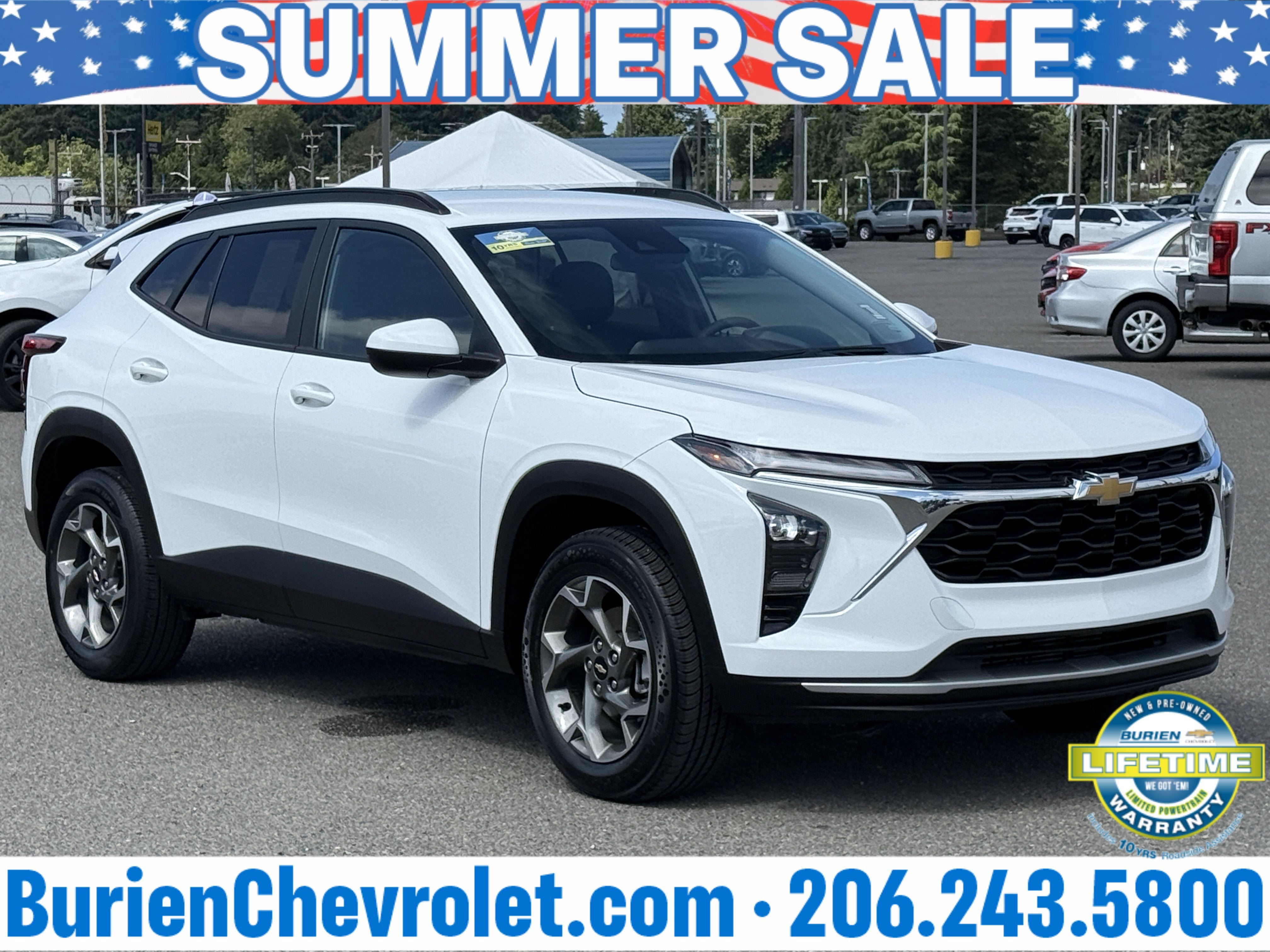 Used 2025 Chevrolet Trax LT FWD image 7