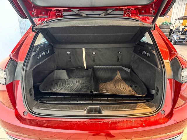 Certified 2022 Buick Envision Avenir w/ Technology Package II image 24