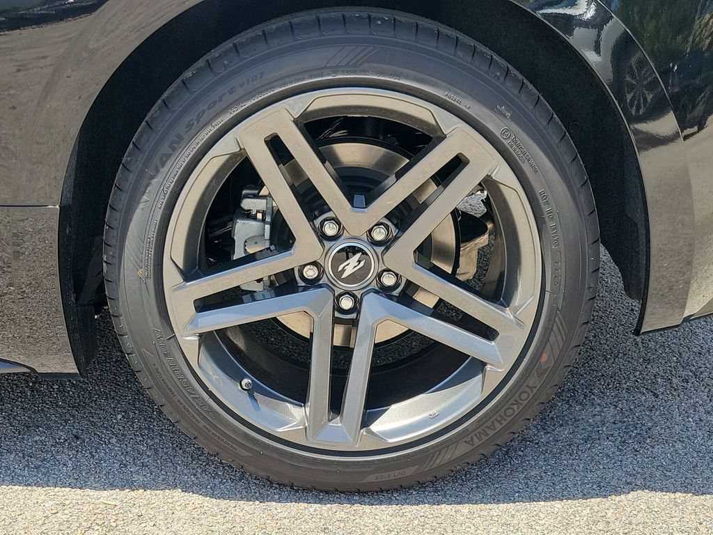 New 2027 Nissan Z Performance RWD image 10