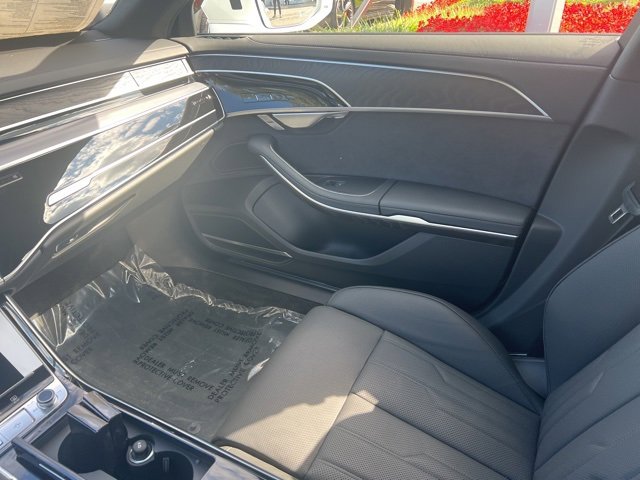New 2025 Audi A8 L 3.0T image 10