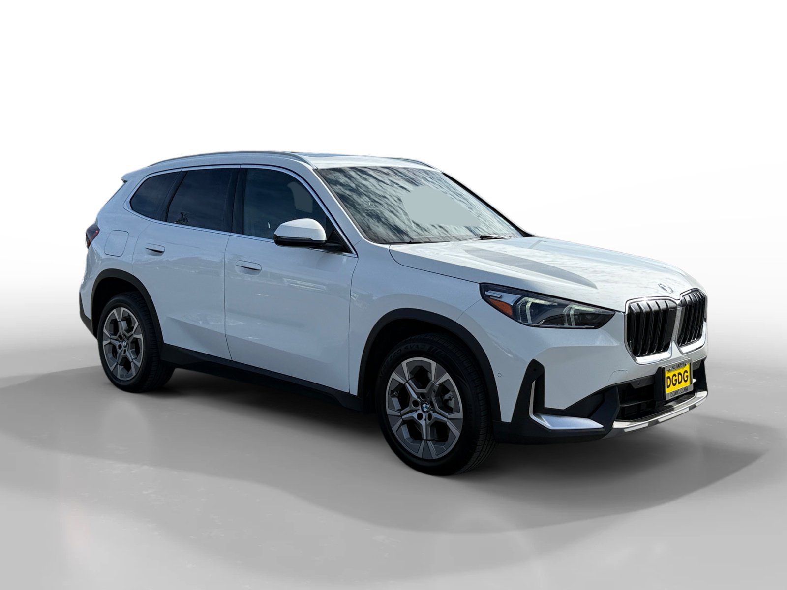 Used 2023 BMW X1 xDrive28i image 7