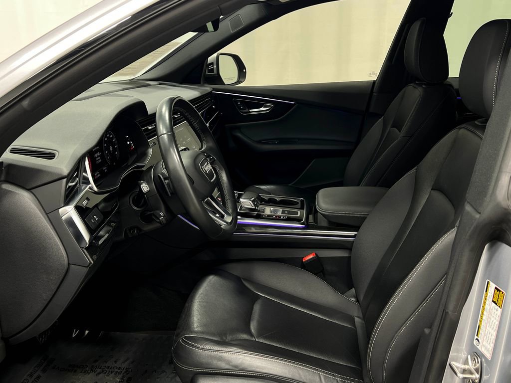 Used 2021 Audi Q8 Premium Plus w/ Premium Plus Package image 16