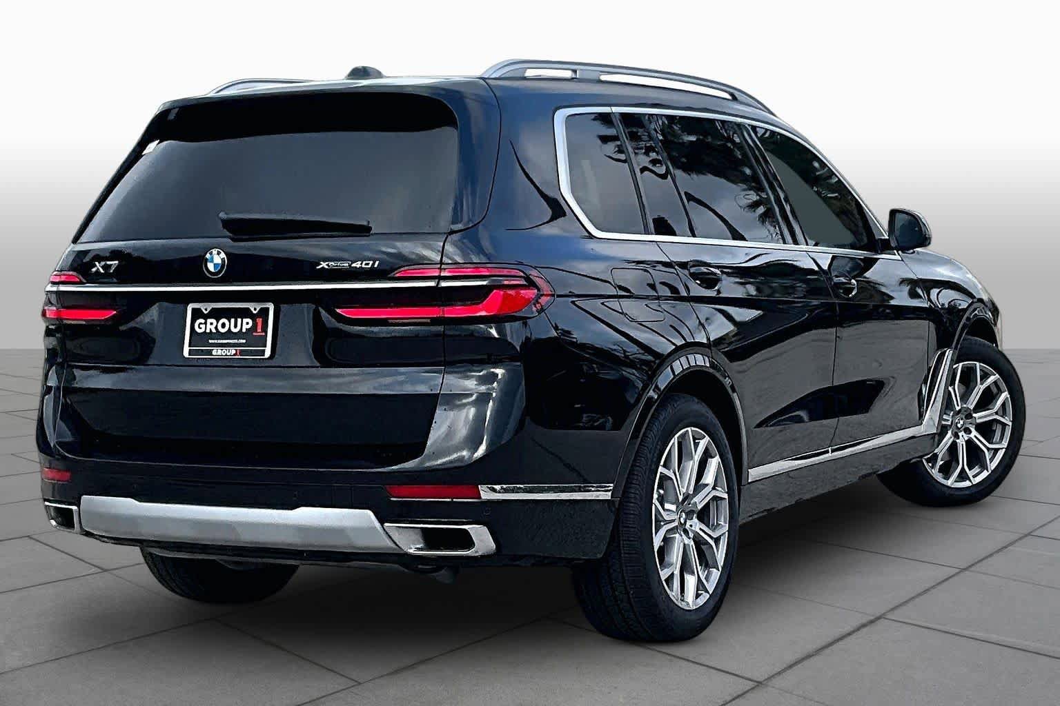 Used 2026 BMW X7 xDrive40i w/ Premium Package AWD/4WD image 12