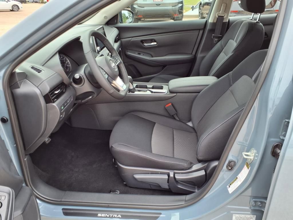 New 2025 Nissan Sentra SV w/ All-Weather Package image 12