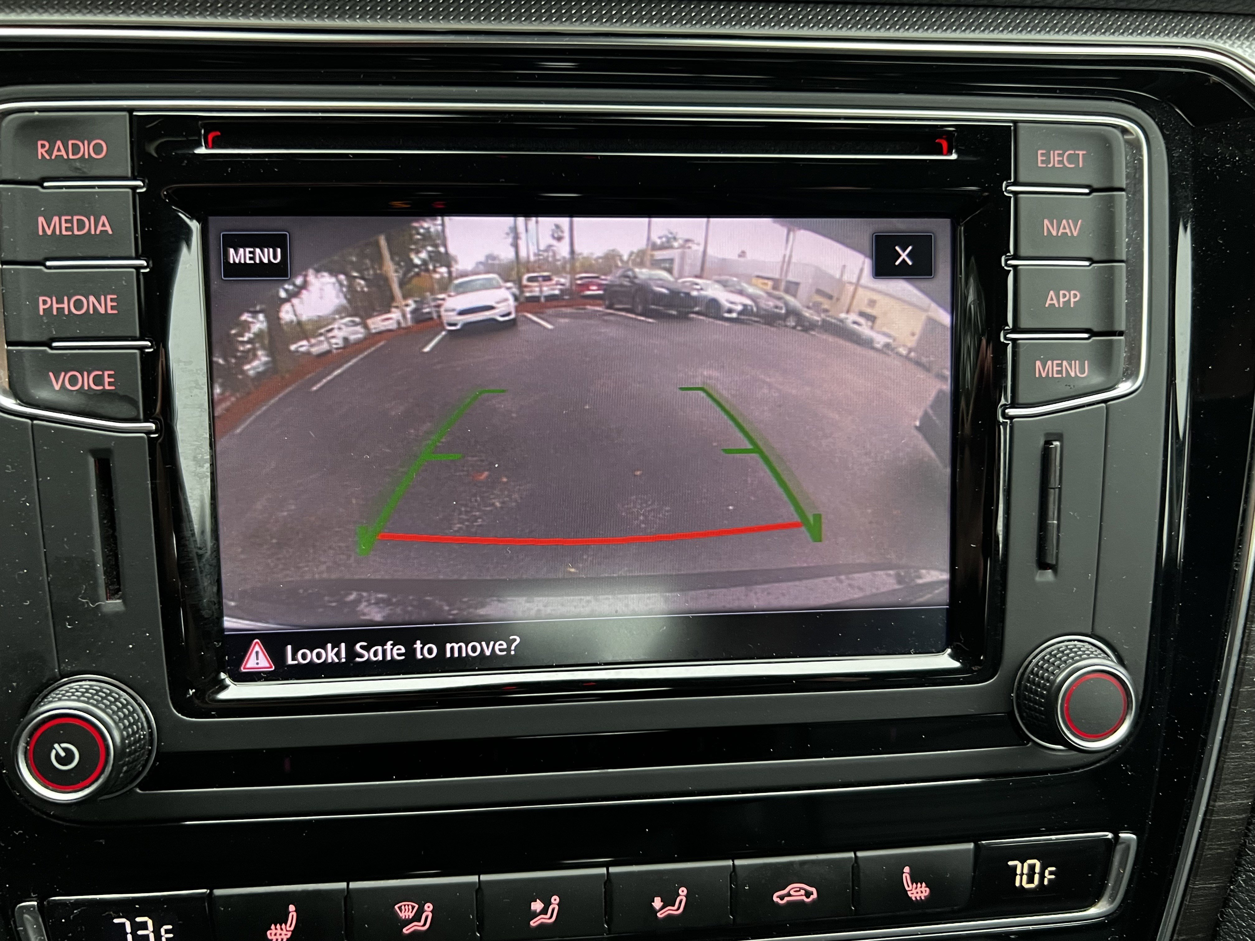 Used 2018 Volkswagen Passat 3.6 SEL Premium image 26