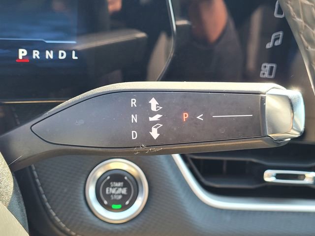 Used 2025 Chevrolet Equinox LT image 16