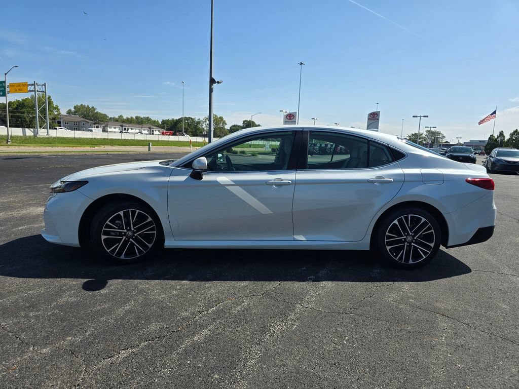 Certified 2025 Toyota Camry XLE AWD/4WD image 15