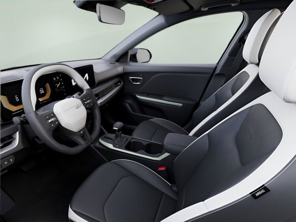 New 2026 Kia K4 EX FWD image 13