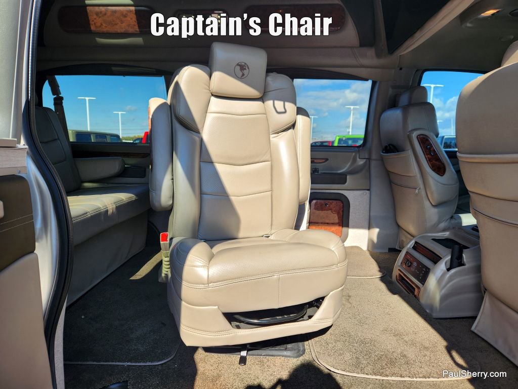 Used 2021 Chevrolet Express 2500 LS w/ Enhanced Convenience Package image 6