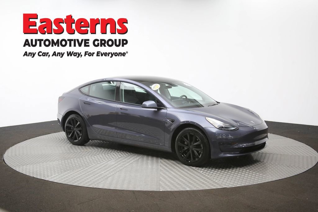 Used 2023 Tesla Model 3 Standard Range image 46