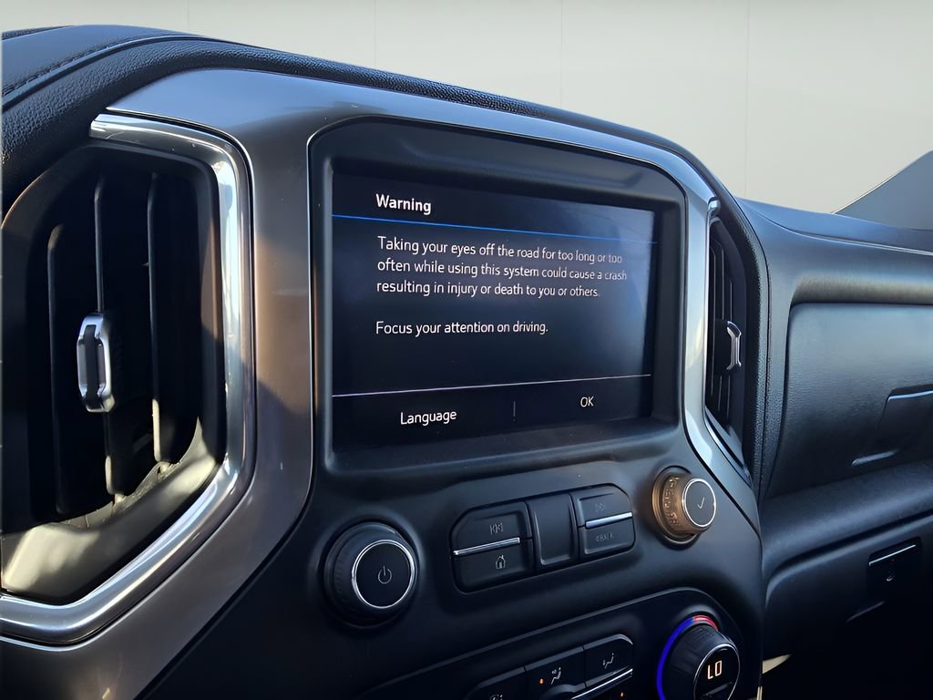 Used 2022 Chevrolet Silverado 2500 LT w/ Convenience Package image 23