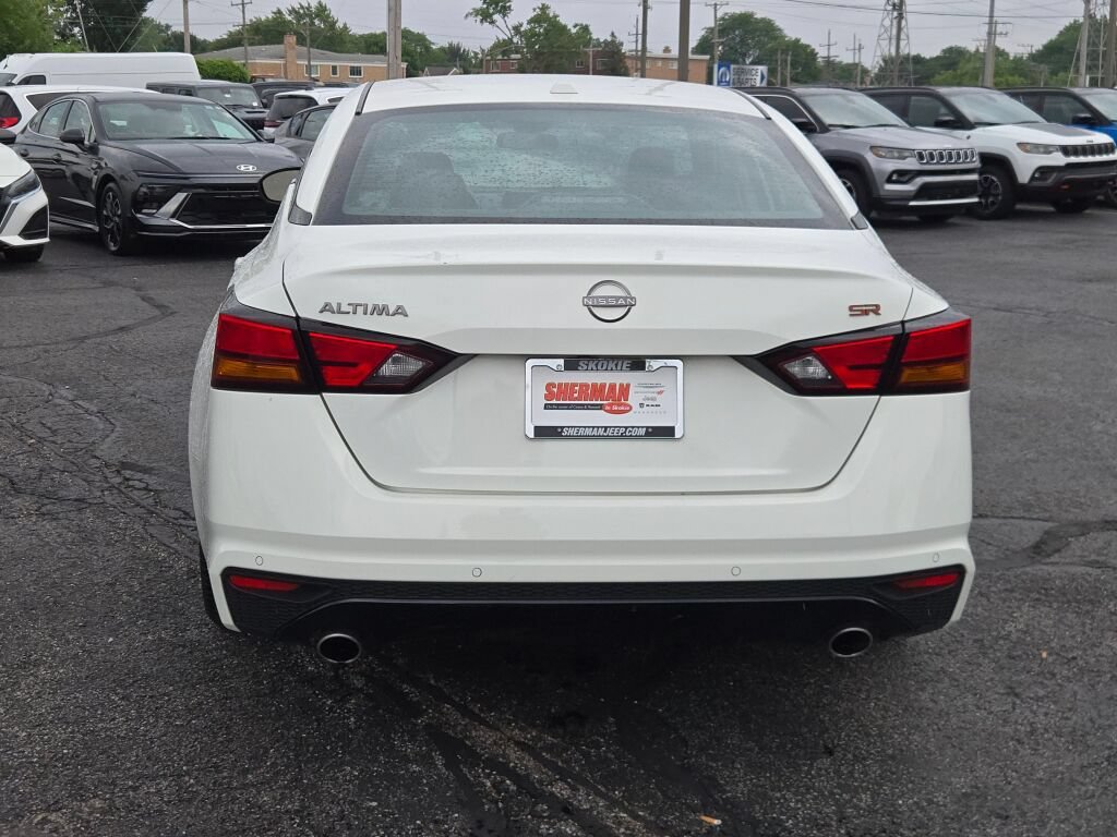 Used 2024 Nissan Altima 2.5 SR FWD image 22