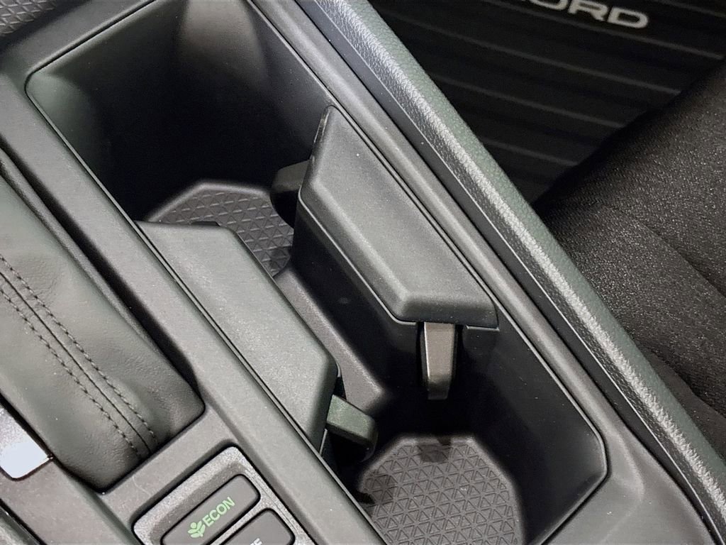 Used 2025 Honda Accord SE image 15