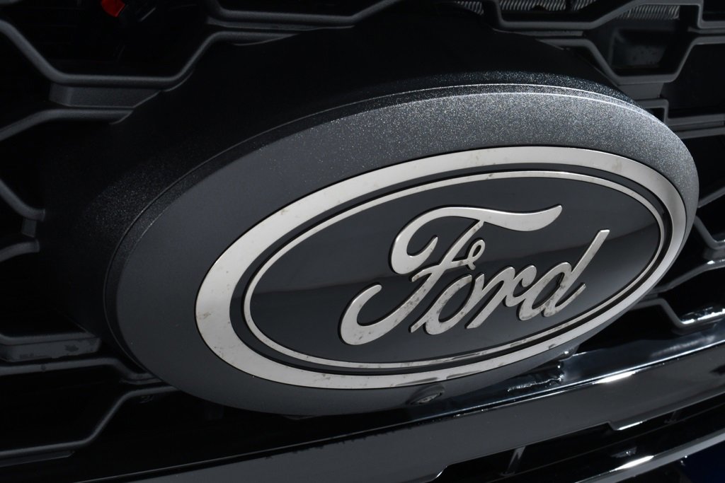 New 2026 Ford F350 Lariat w/ Black Appearance Package image 20