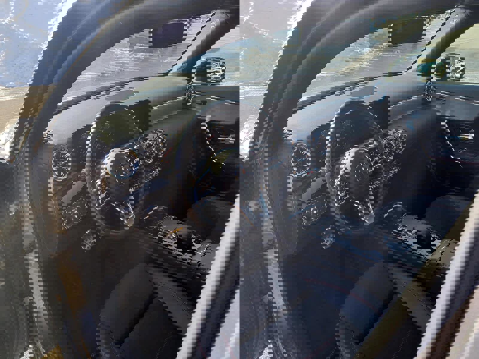 Used 2022 Mercedes-Benz A 220 4MATIC image 8