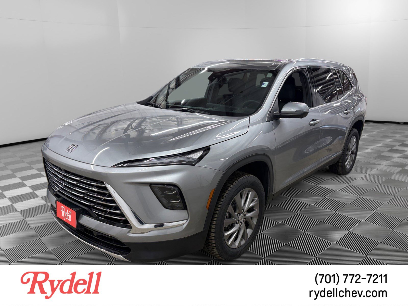 Used 2025 Buick Enclave Preferred image 1