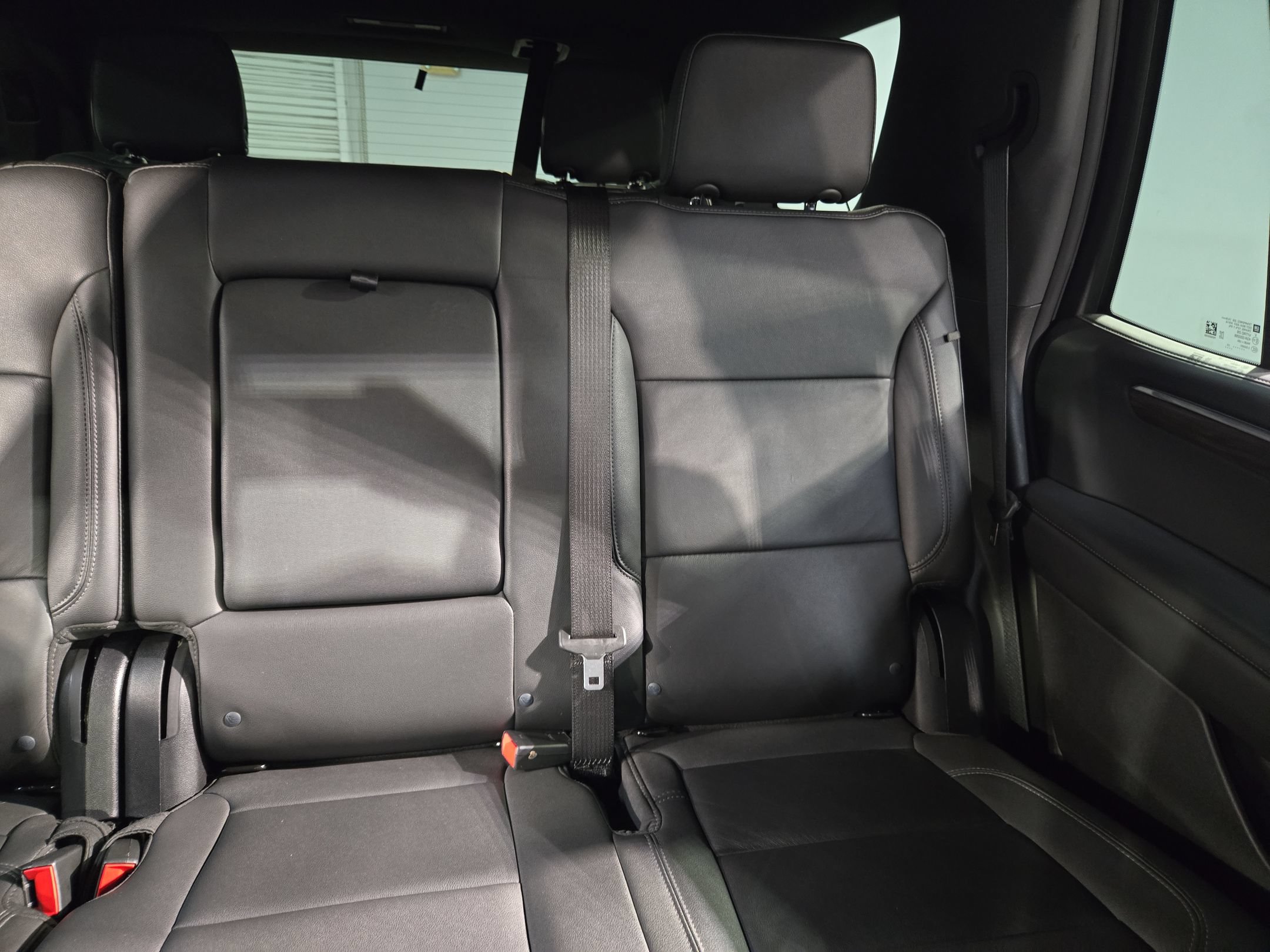 Used 2025 Chevrolet Tahoe Z71 AWD/4WD image 12
