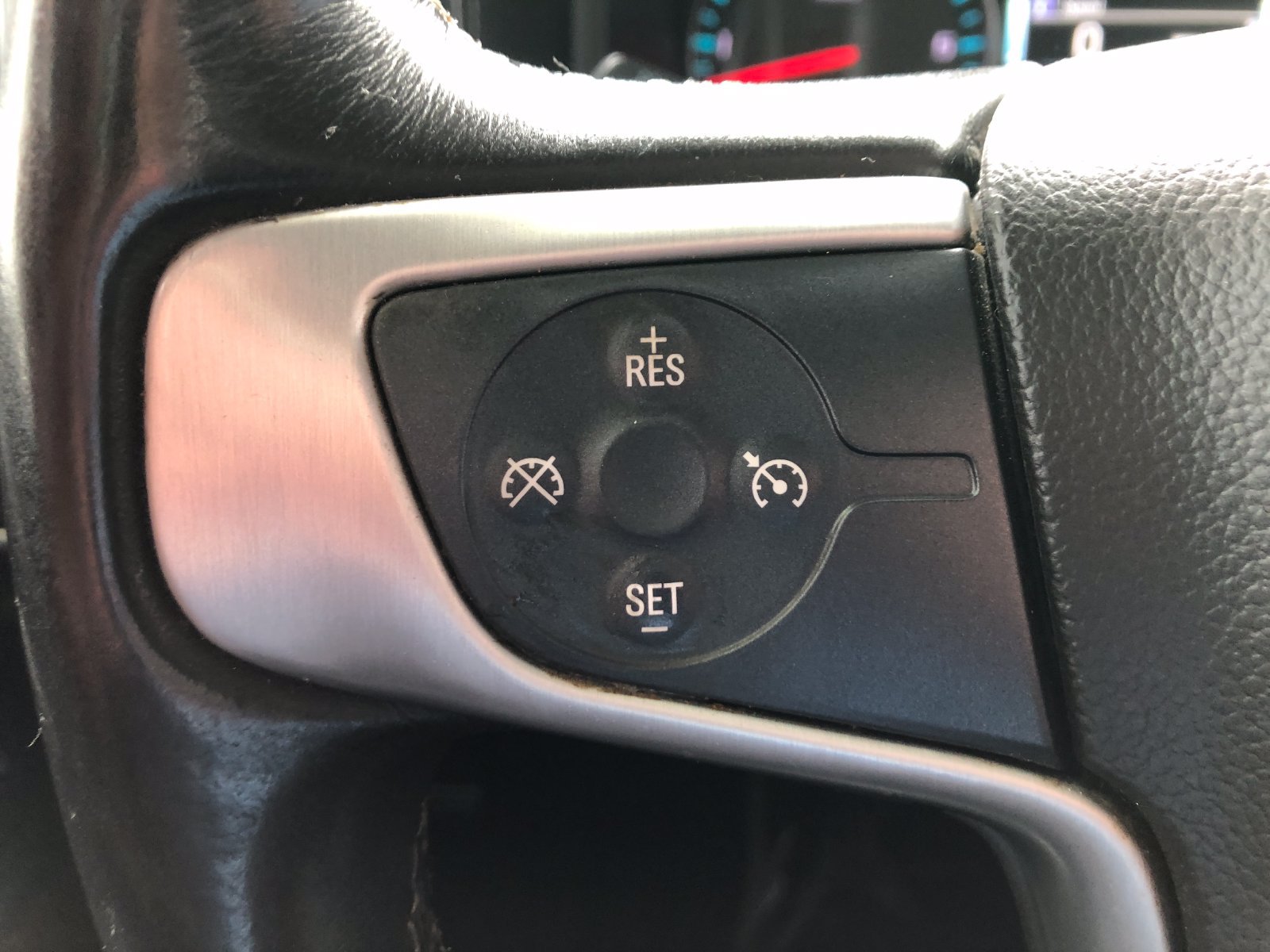 Used 2017 GMC Sierra 1500 SLE w/ SLE Value Package AWD/4WD image 31
