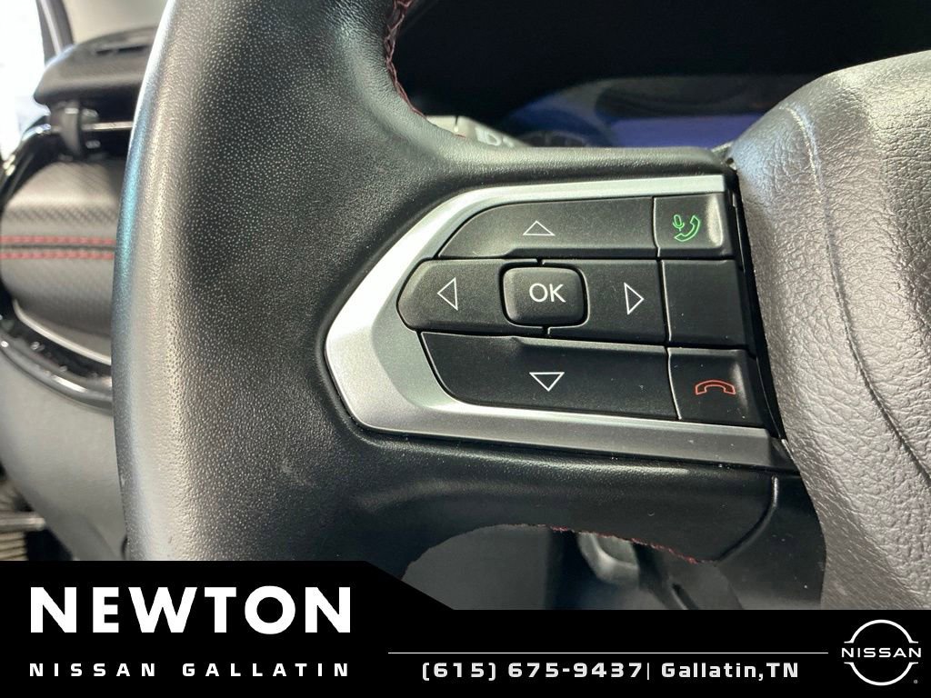 Used 2022 Jeep Compass Trailhawk w/ Trailhawk Convenience Group AWD/4WD image 32