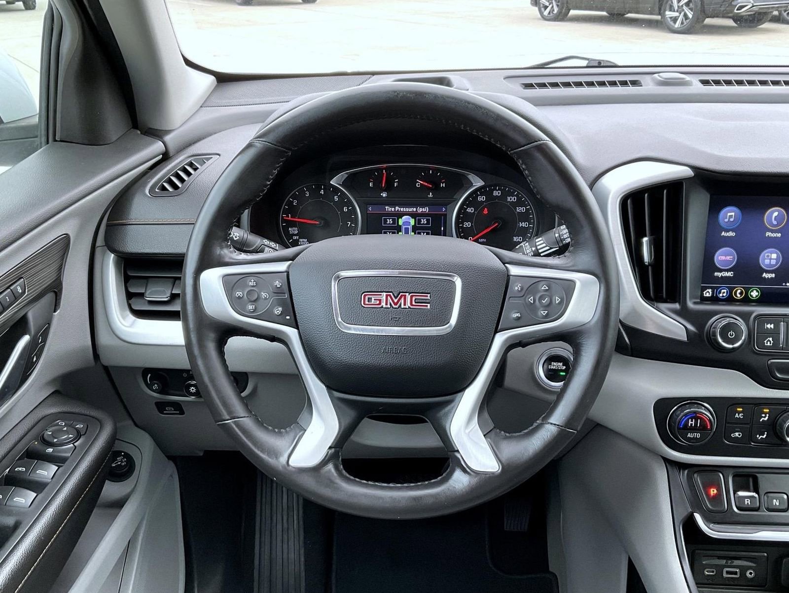 Used 2019 GMC Terrain SLT w/ Preferred Package image 11