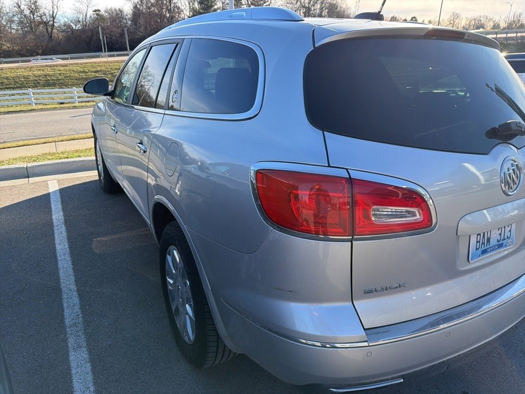 Used 2017 Buick Enclave Leather image 5