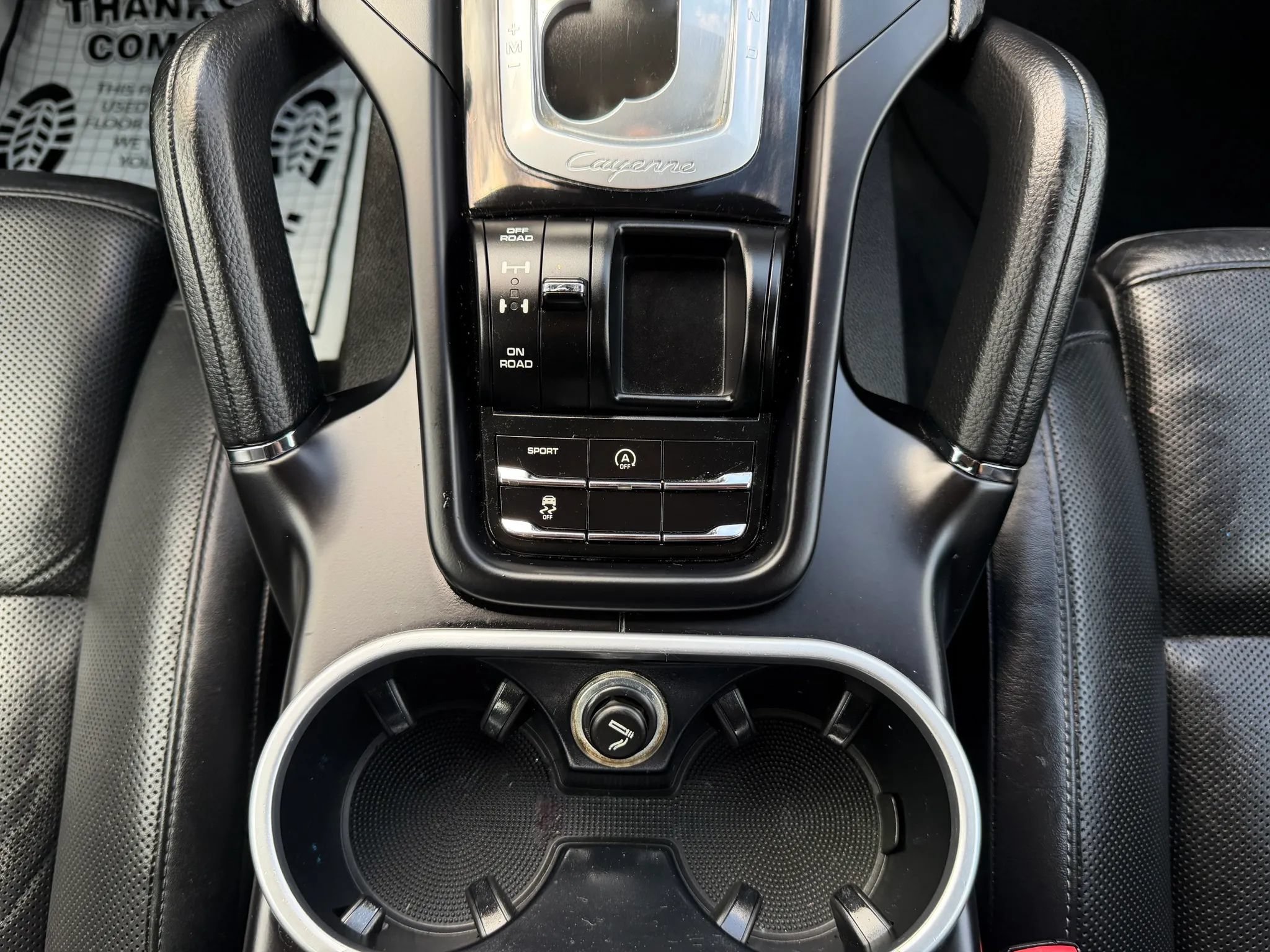 Used 2017 Porsche Cayenne AWD/4WD image 26