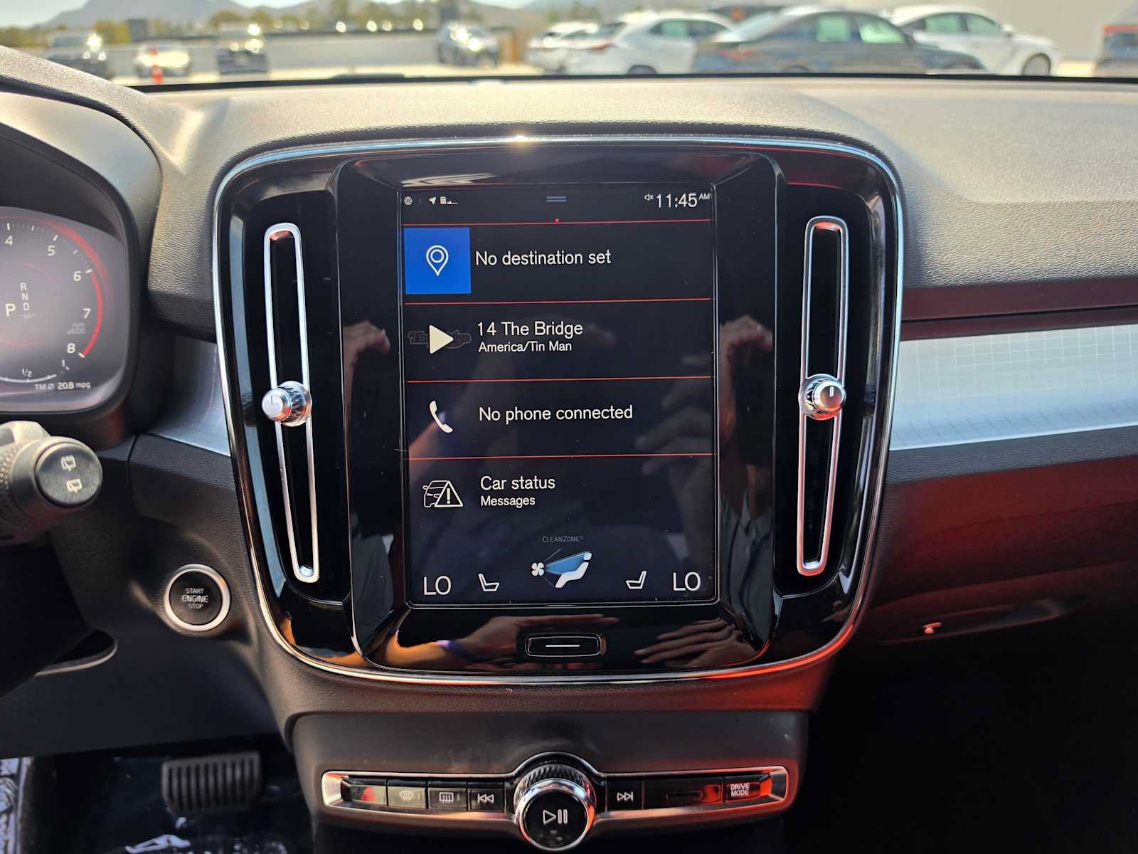 Used 2019 Volvo XC40 T5 Momentum AWD/4WD image 25