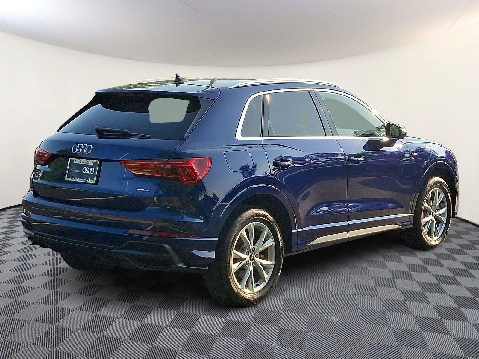 Used 2021 Audi Q3 2.0T Premium w/ Convenience Package AWD/4WD image 6