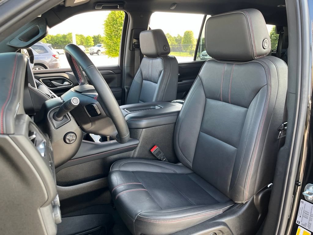 Used 2024 Chevrolet Tahoe RST w/ Luxury Package RWD image 26