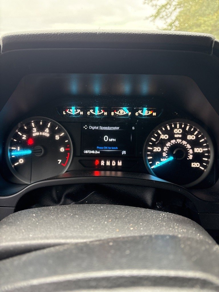 Used 2019 Ford F150 XLT w/ Equipment Group 302A Luxury image 11